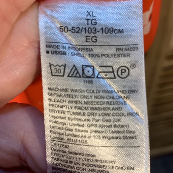 Banana Republic Cap Sleeves Red Blue White XL Blouse - Picture 3 of 6